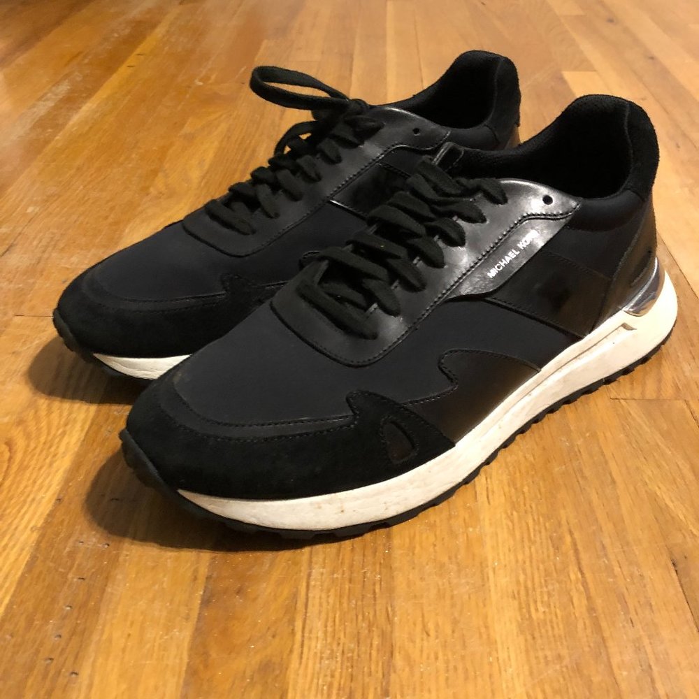 Michael Kors Mens Black/White Trainer Style Sneaker